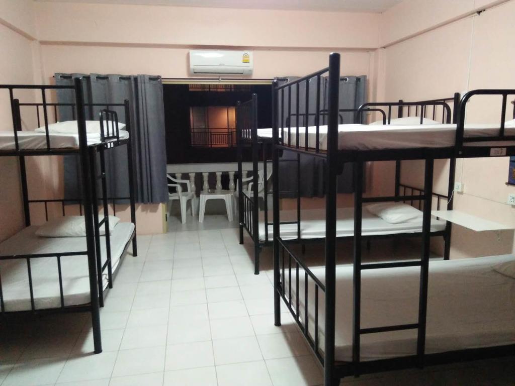 The Galiness International Backpacker Hostel Phuket Patong 外观 照片