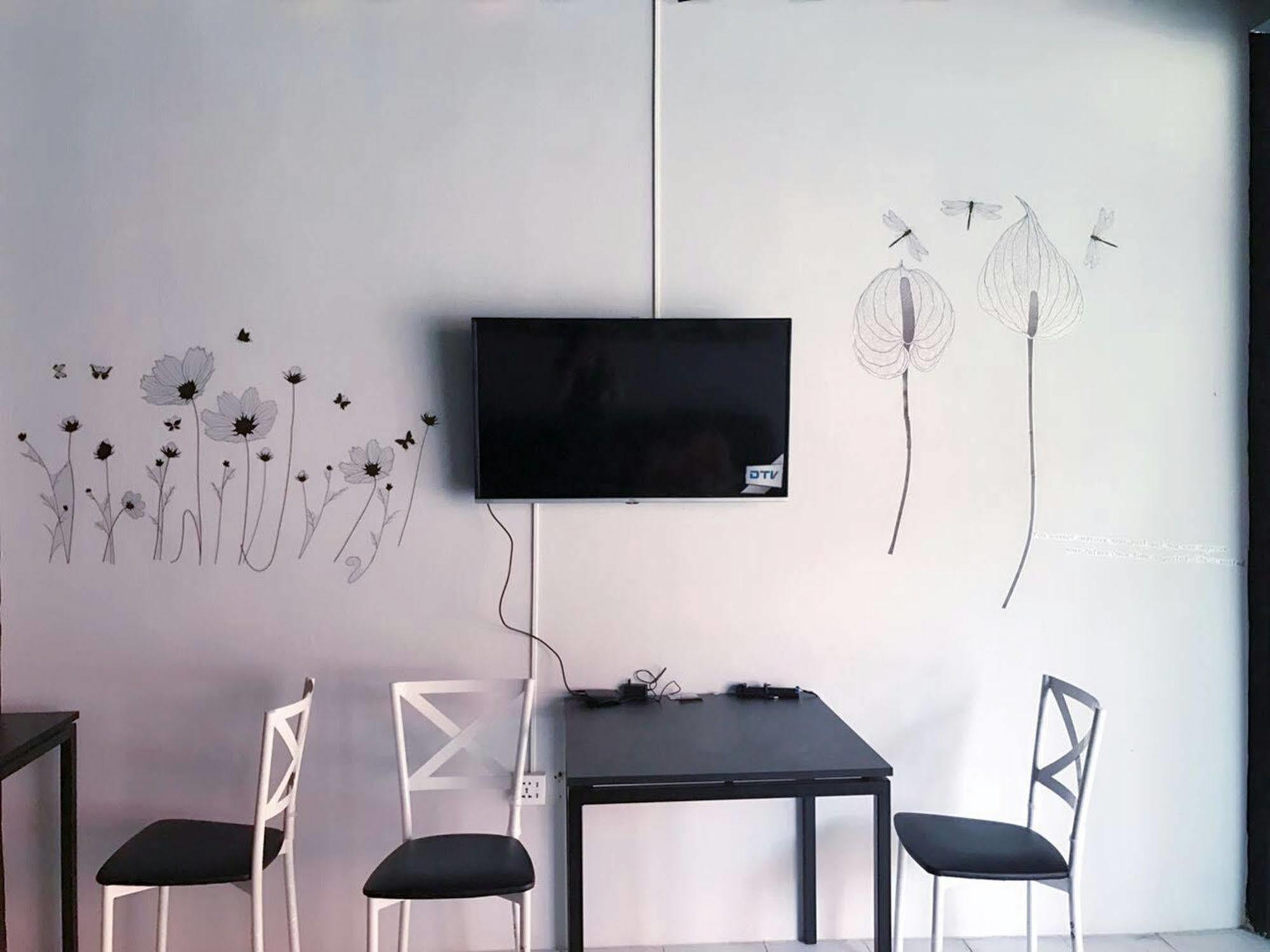 The Galiness International Backpacker Hostel Phuket Patong 外观 照片